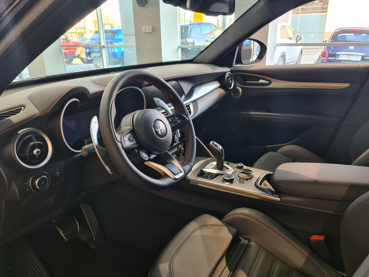 Alfa Romeo Stelvio 2.0 280KS Q4 AT8 COMPETIZIONE