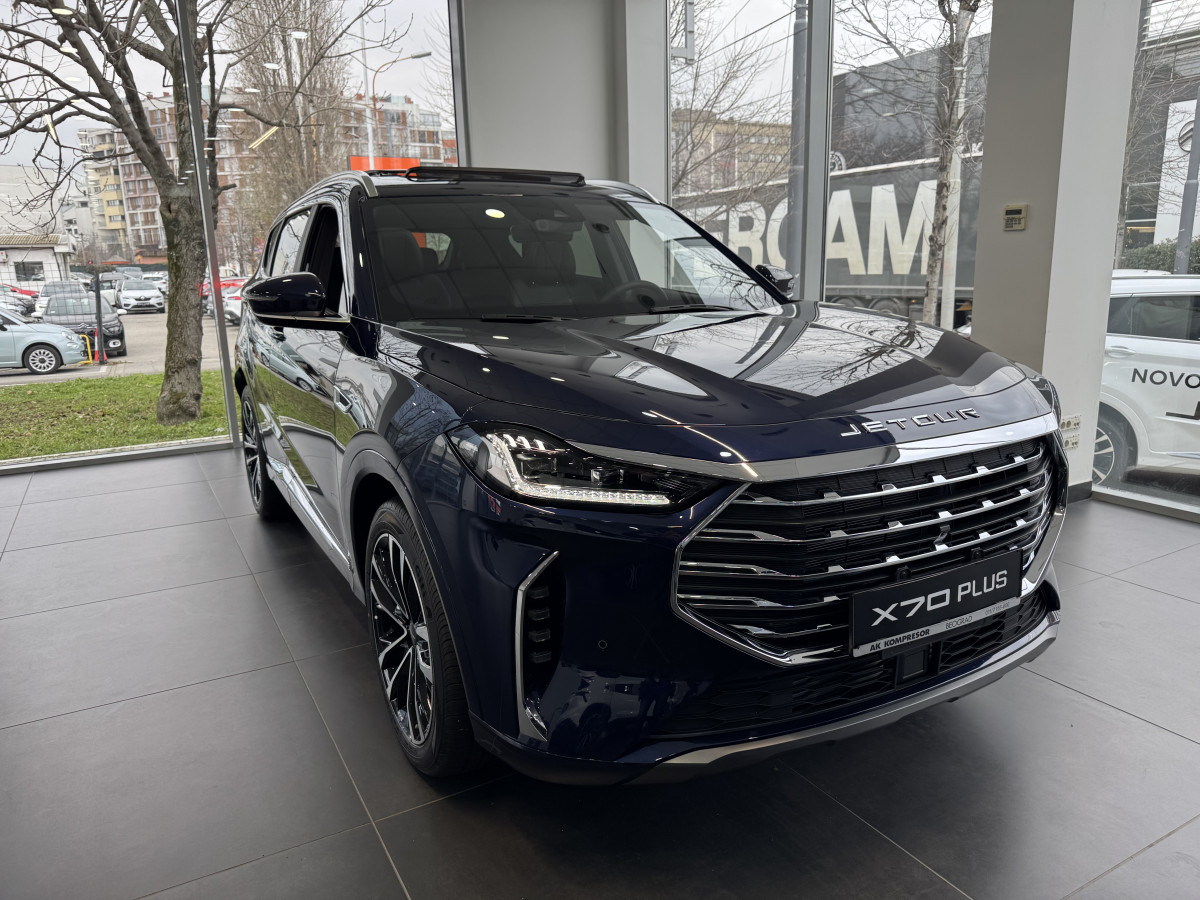 X70 Plus 1.6T 197ks 7DCT 