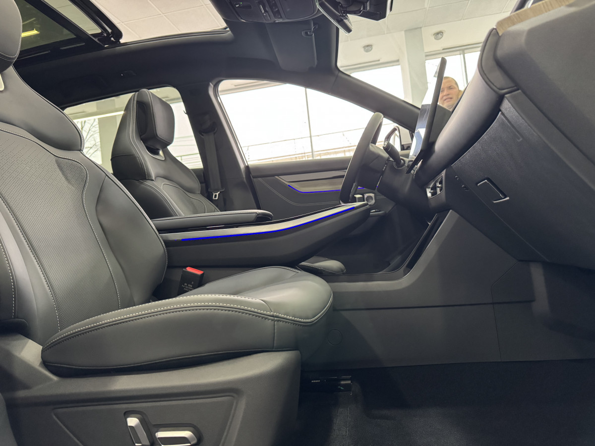 Jetour Dashing 1.6T 197ks 7DCT - Travel Version 