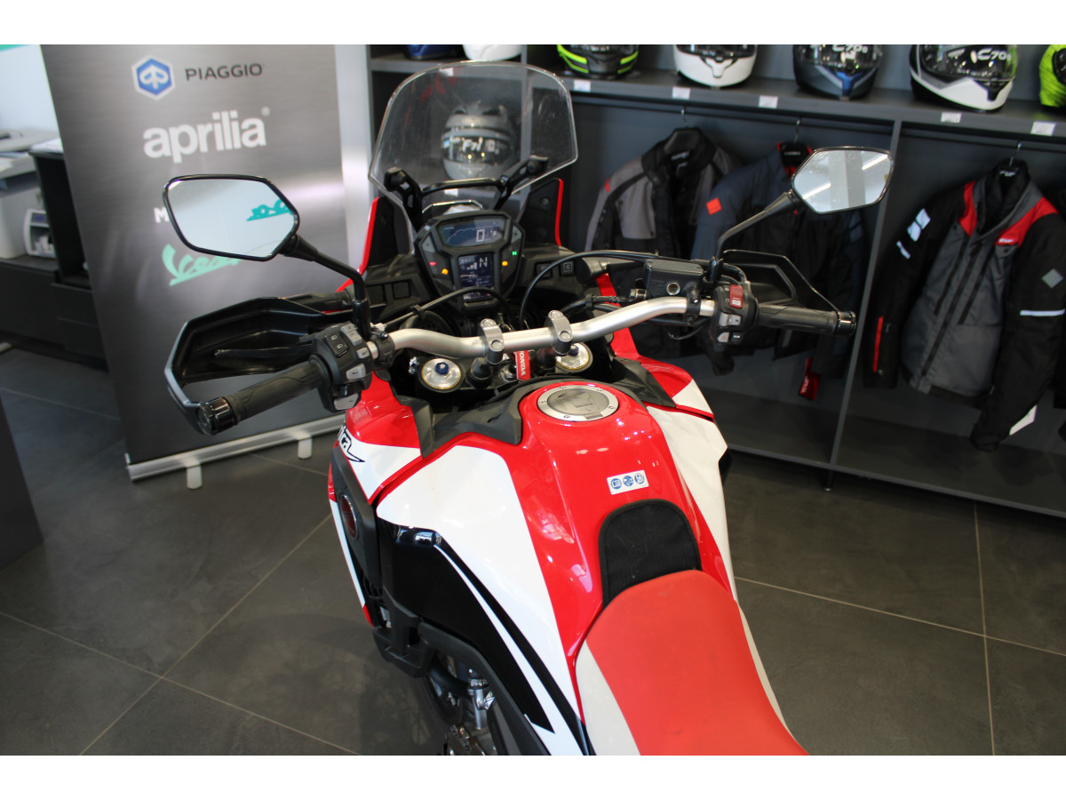 Honda CRF1000D 