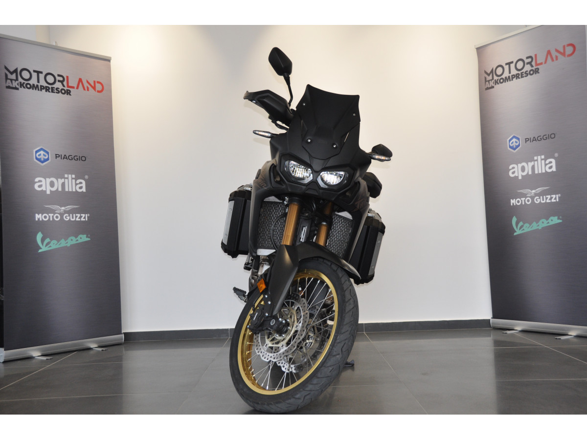 Honda AFRICA TWIN CRF1000A 