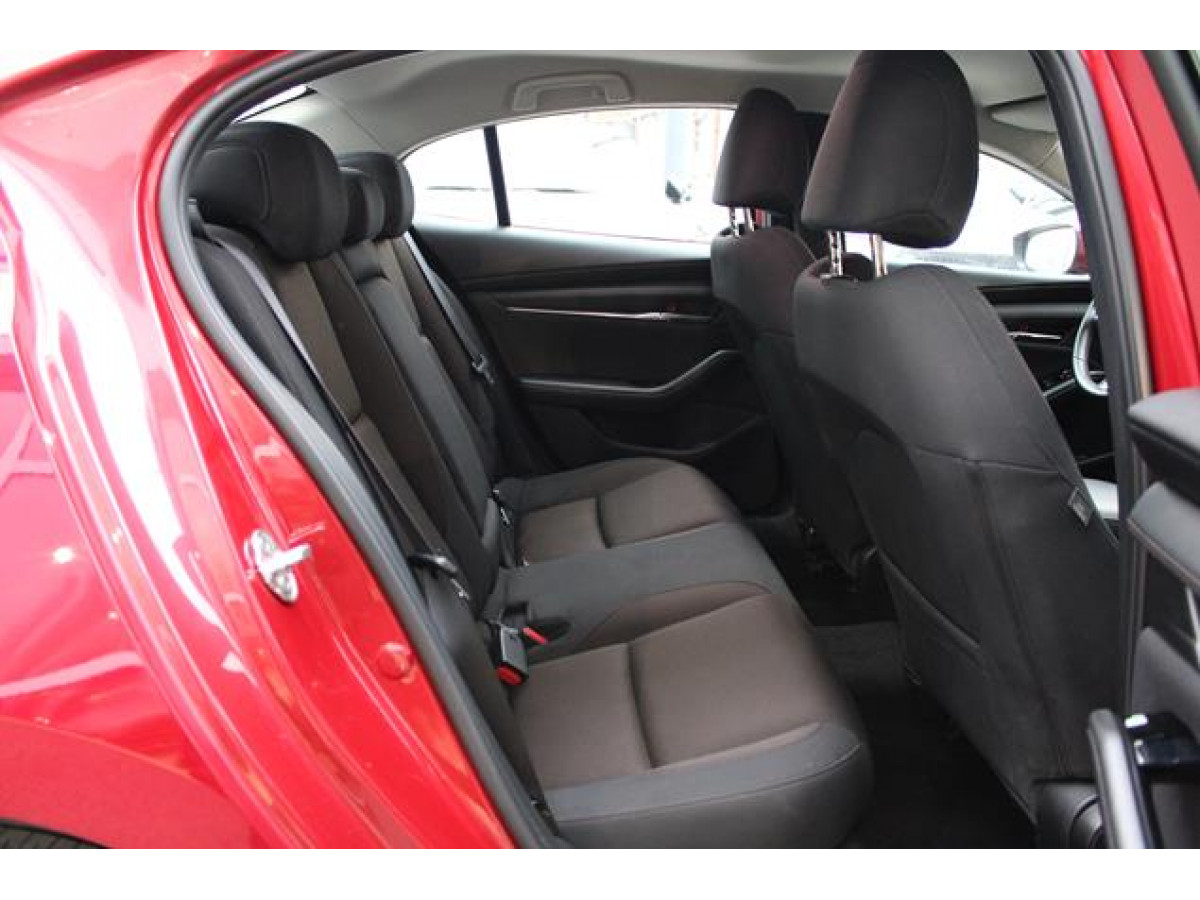 Mazda 3 G122 Skyactiv 