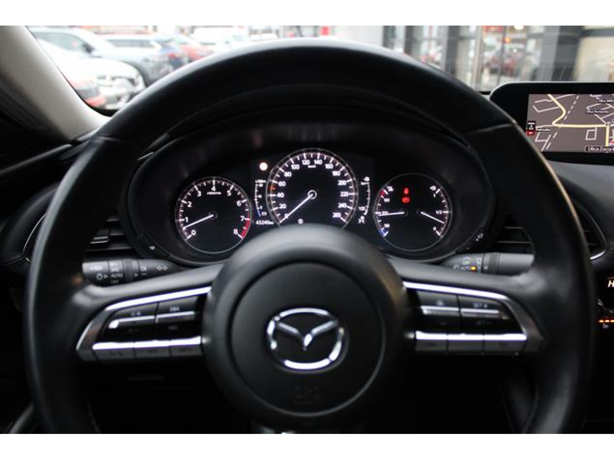 Mazda 3 G122 Skyactiv 