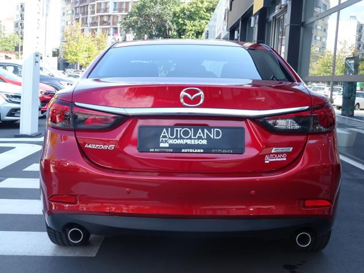 Mazda 6 2.0 Attraction 