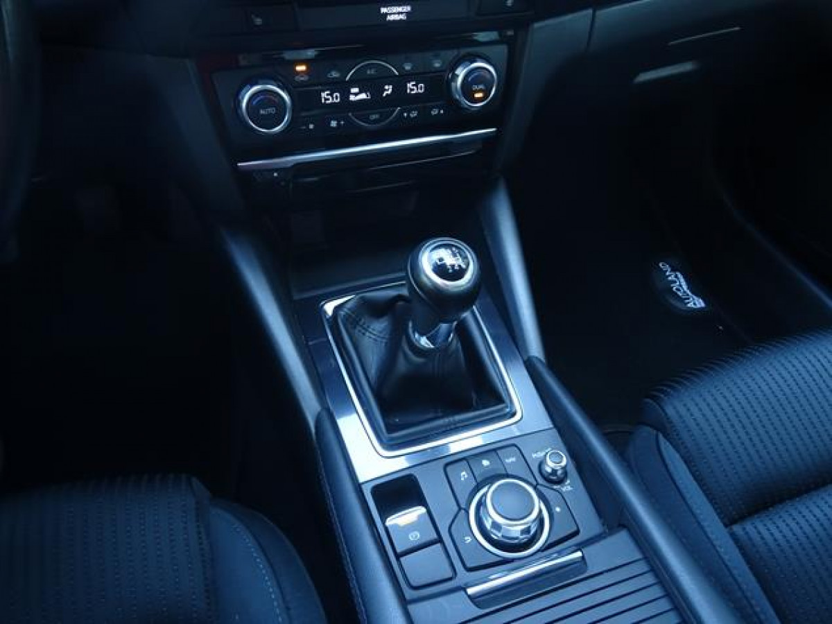 Mazda 6 2.0 Attraction 