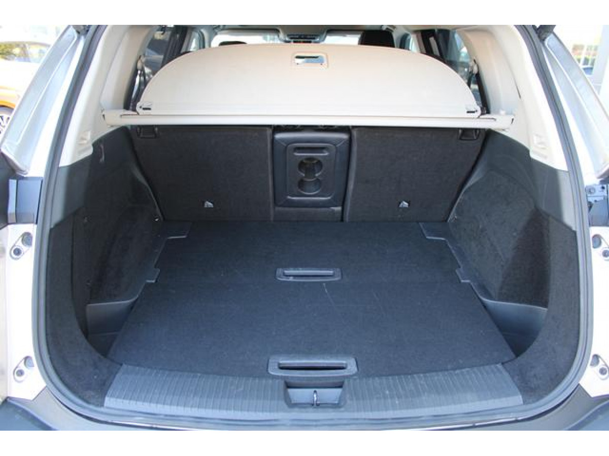 Nissan X-Trail 1.5 CVT HYBRID 
