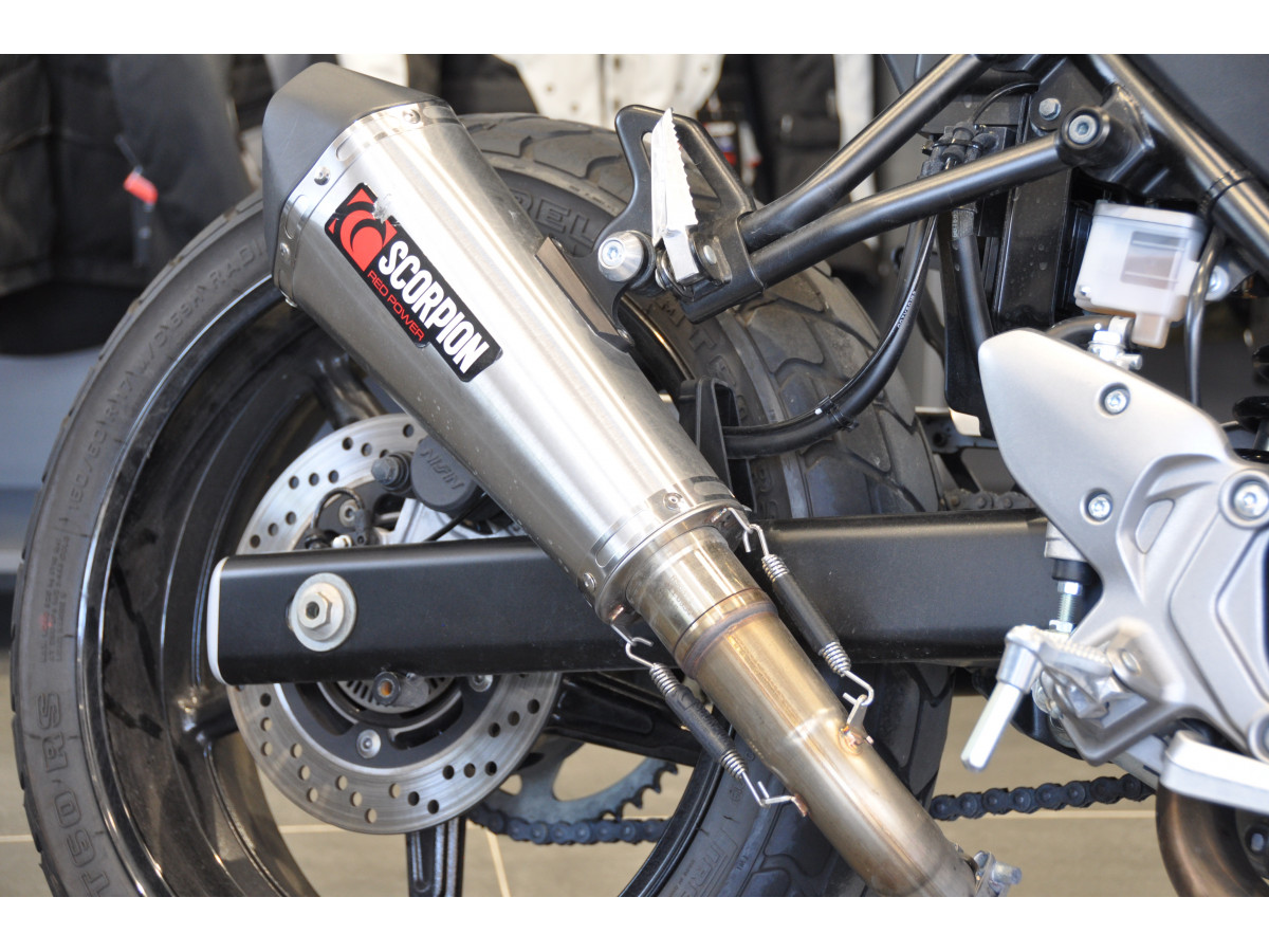 Suzuki SV650 