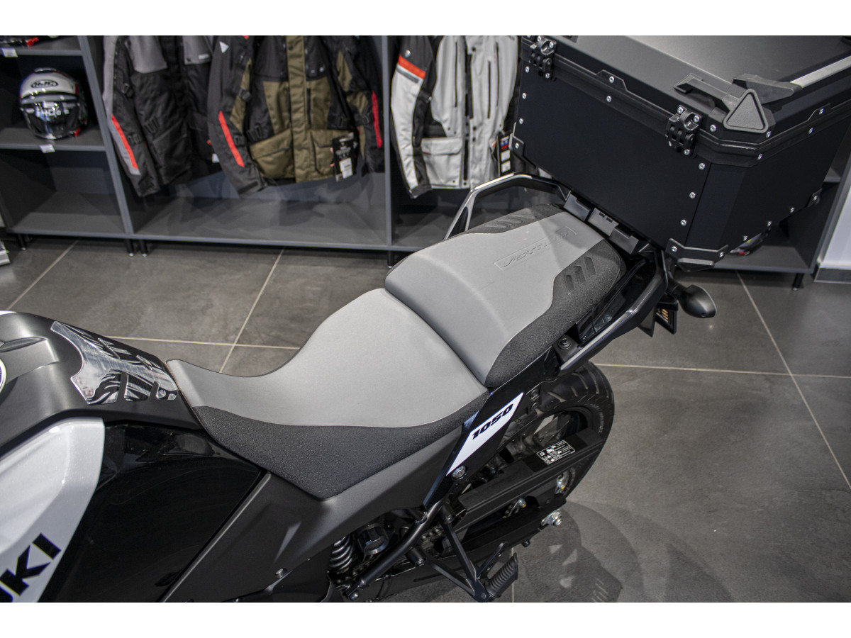 Suzuki V STROM DL1050A 