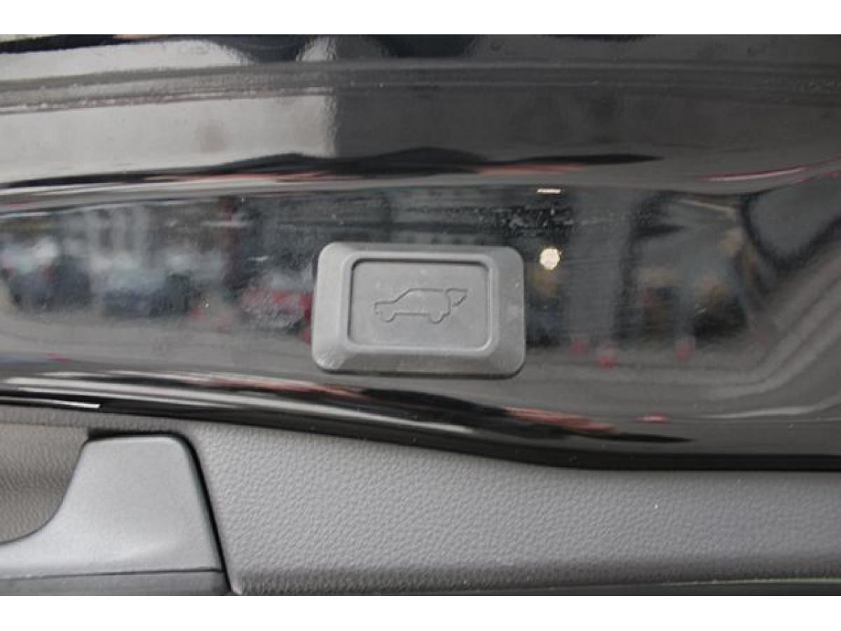 Toyota RAV 4 2.5 HYBRID AUT 