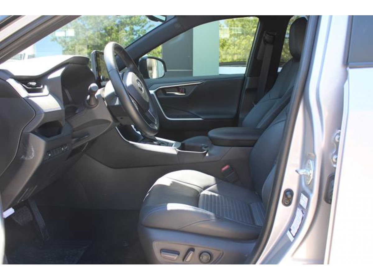 Toyota RAV 4 2.5 HYBRID E-CVT 