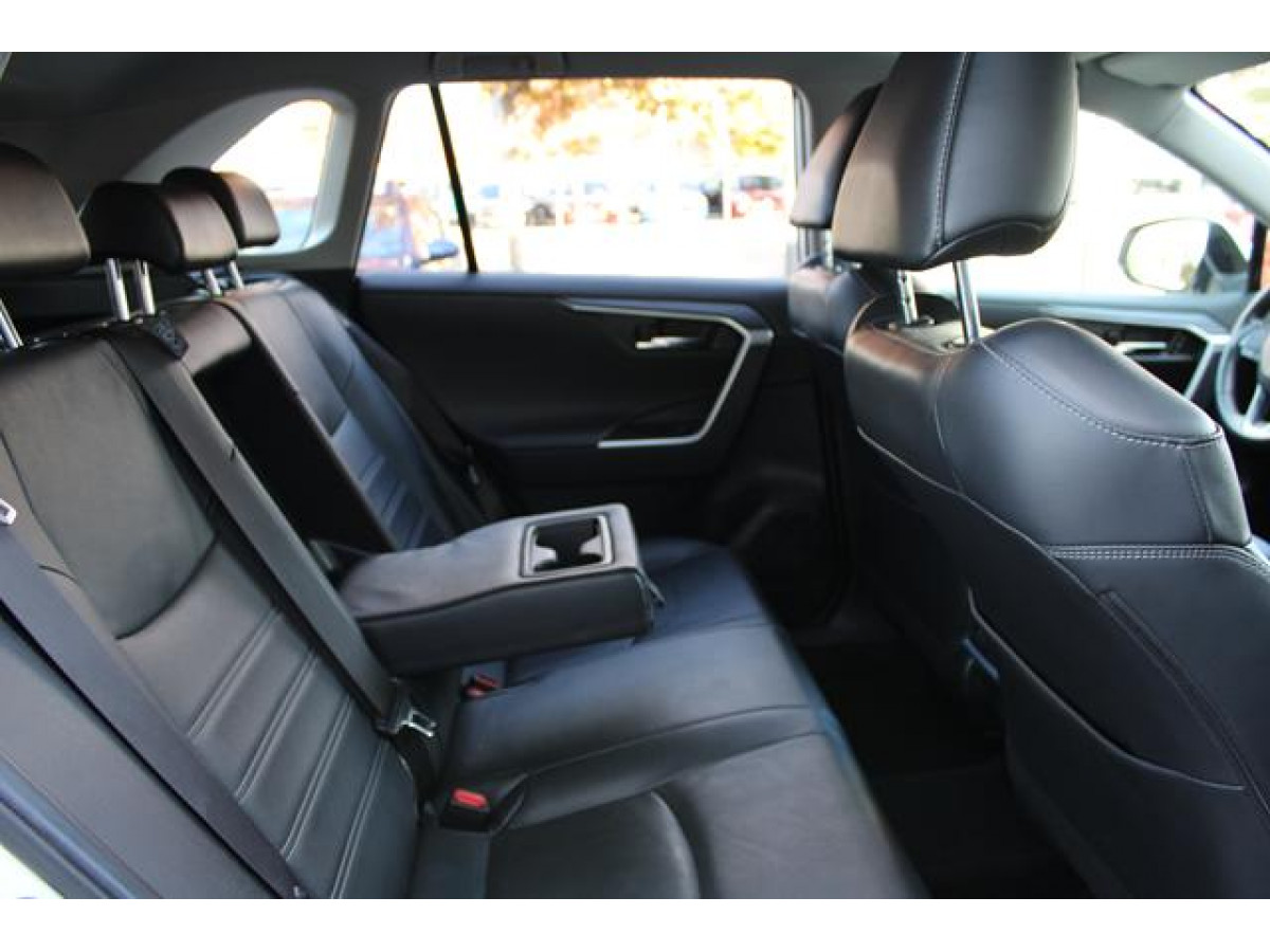 Toyota RAV 4 2.5 Hybrid 