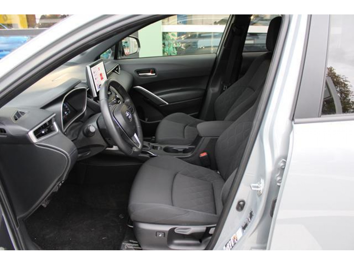 Toyota Corolla Cross 2.0 HEV E-CVT 