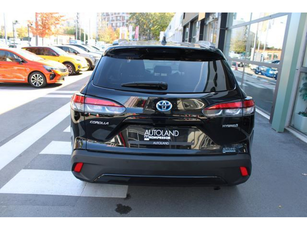 Toyota Corolla Cross 2.0 HEV E-CVT 