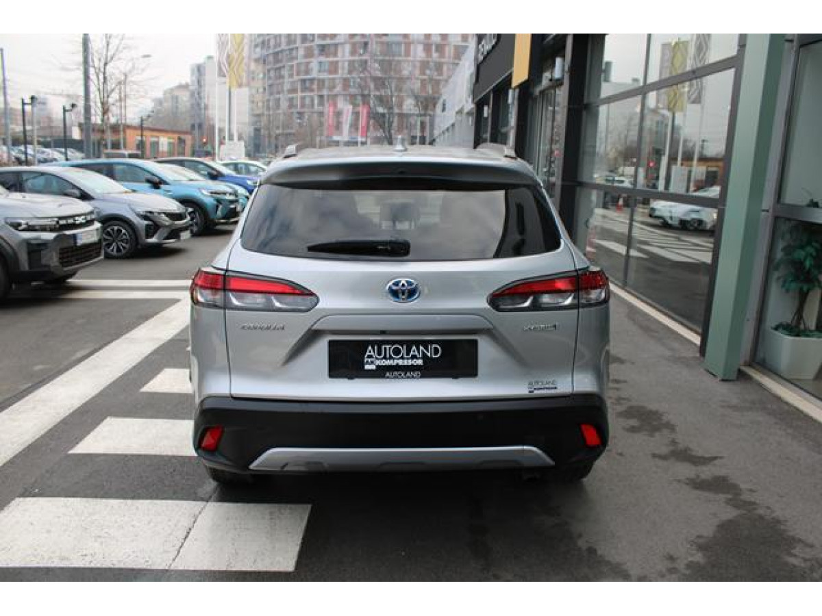 Toyota Corolla Cross 2.0 HEV E-CVT 
