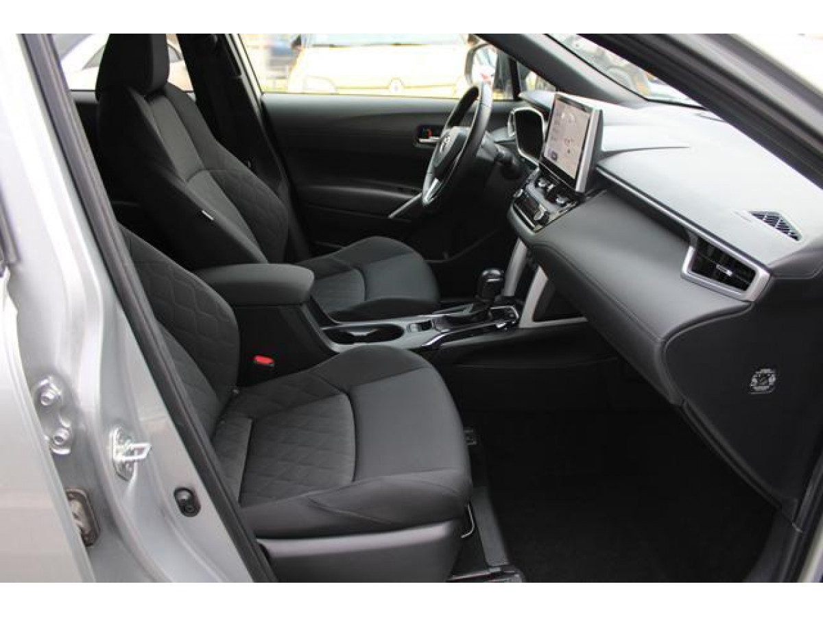 Toyota Corolla Cross 2.0 HEV E-CVT 