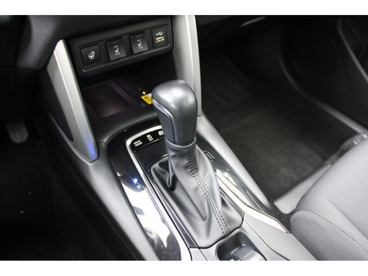 Toyota Corolla Cross 2.0 HEV E-CVT 