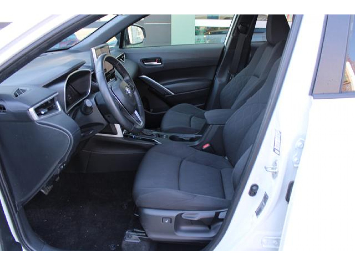 Toyota Corolla Cross 2.0 HEV E-CVT 