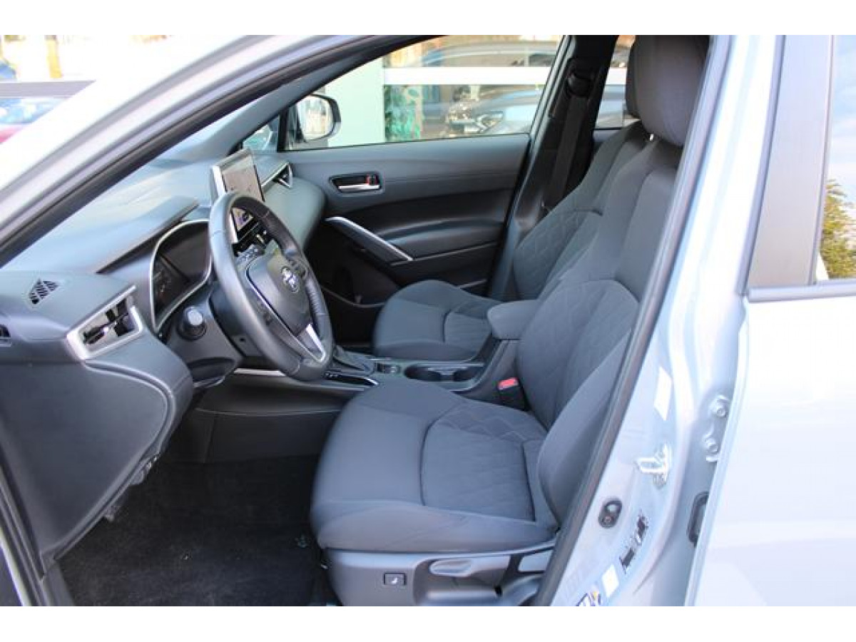 Toyota Corolla Cross 2.0 HEV E-CVT 