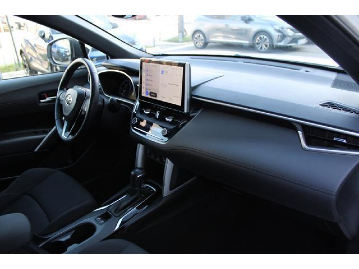 Toyota Corolla Cross 2.0 HEV E-CVT 