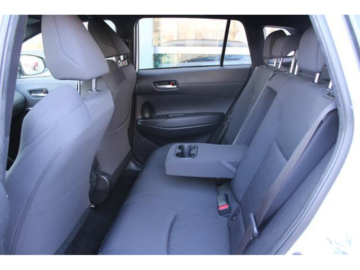 Toyota Corolla Cross 2.0 HEV E-CVT 