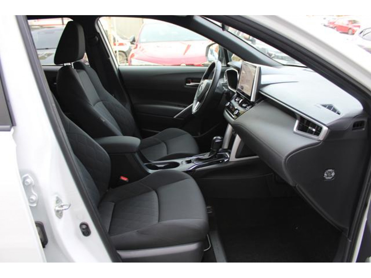 Toyota Corolla Cross 2.0 HEV E-CVT 
