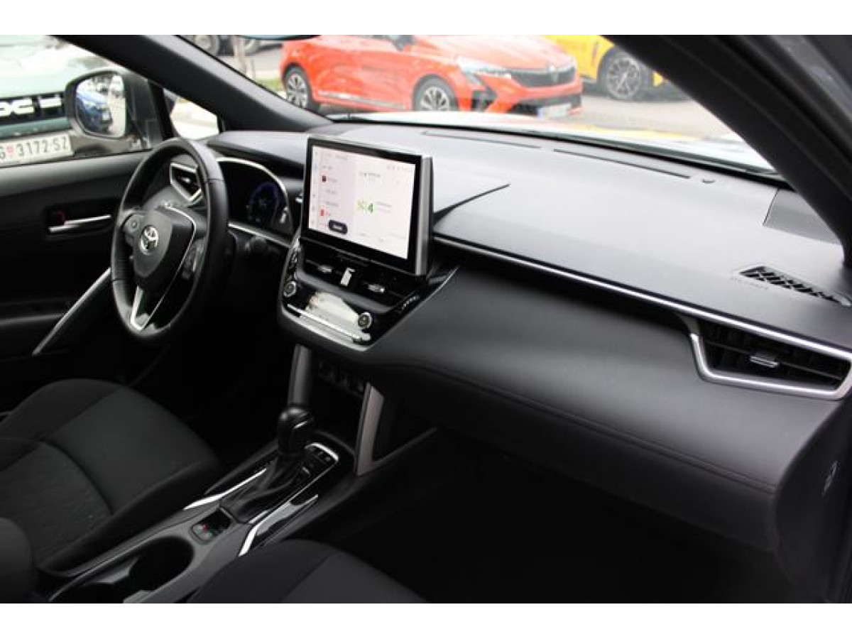 Toyota Corolla Cross 2.0 HEV E-CVT 