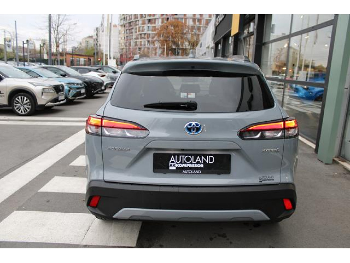 Toyota Corolla Cross 2.0 HEV E-CVT 