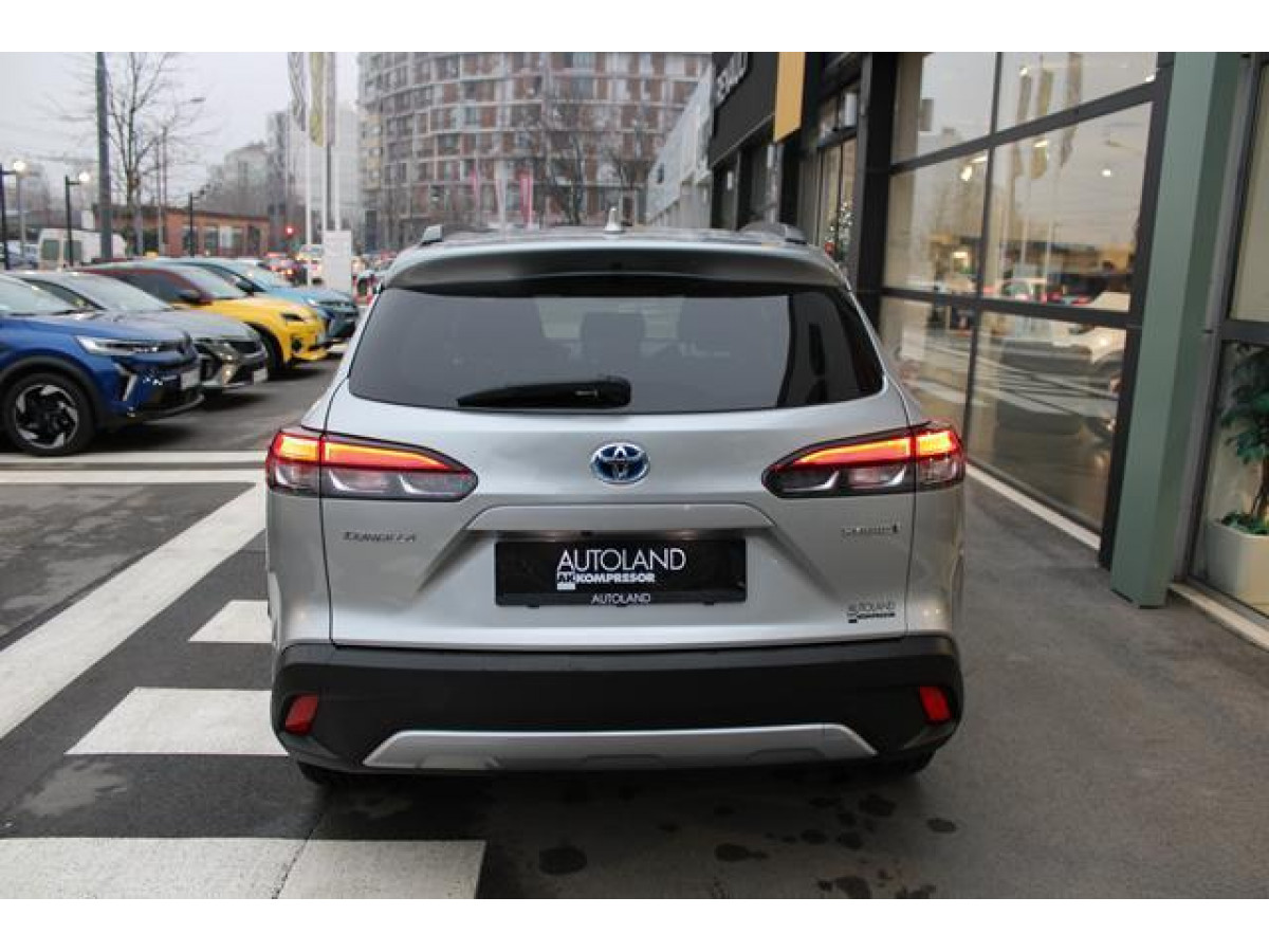 Toyota Corolla Cross 2.0 HEV E-CVT 