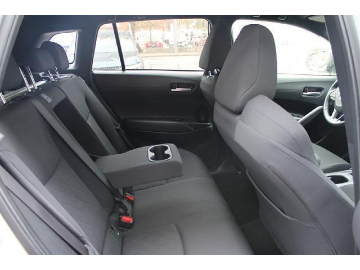 Toyota Corolla Cross 2.0 HEV E-CVT 