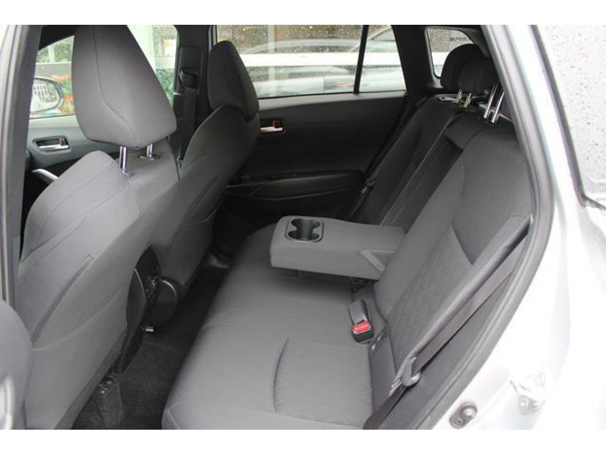 Toyota Corolla Cross 2.0 HEV E-CVT 