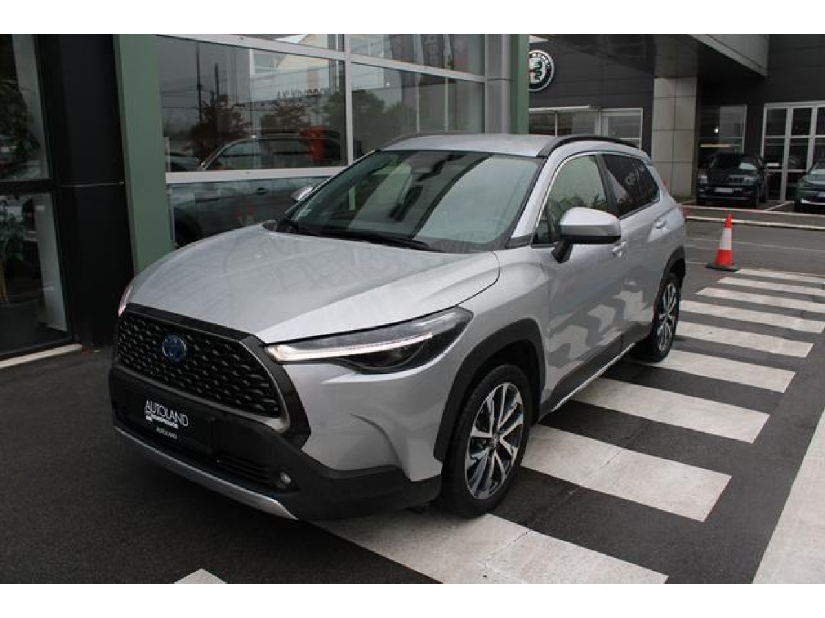 Toyota Corolla Cross 2.0 HEV E-CVT 