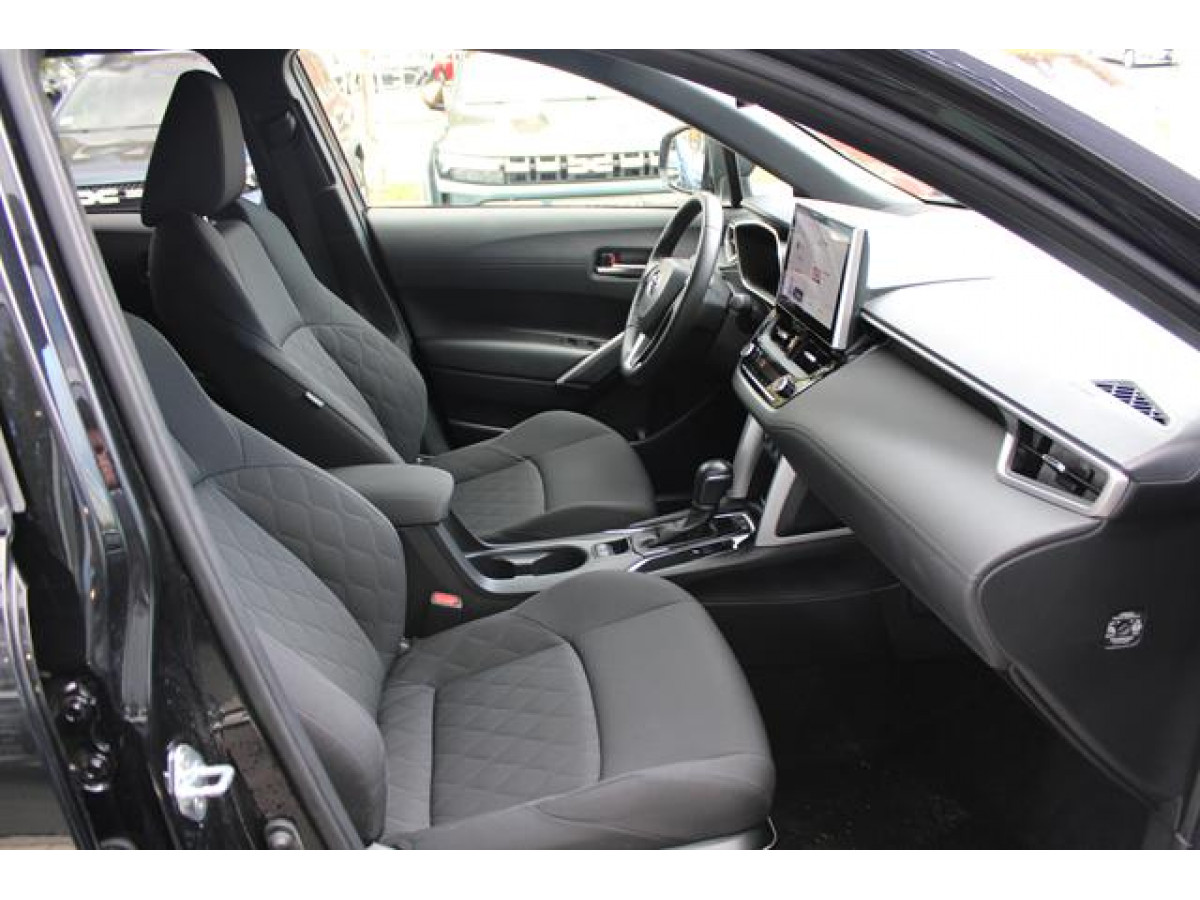 Toyota Corolla Cross 2.0 HEV E-CVT 