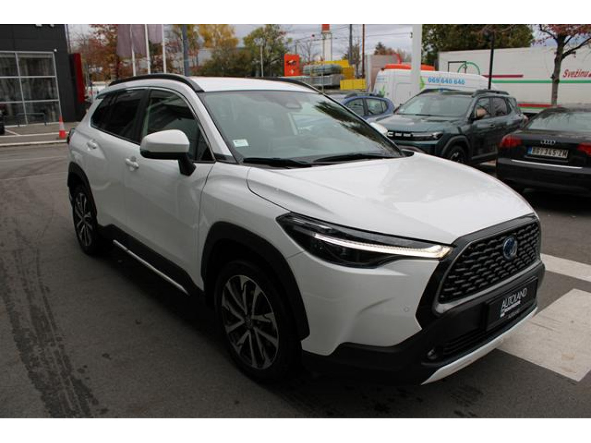 Toyota Corolla Cross 2.0 HEV E-CVT 