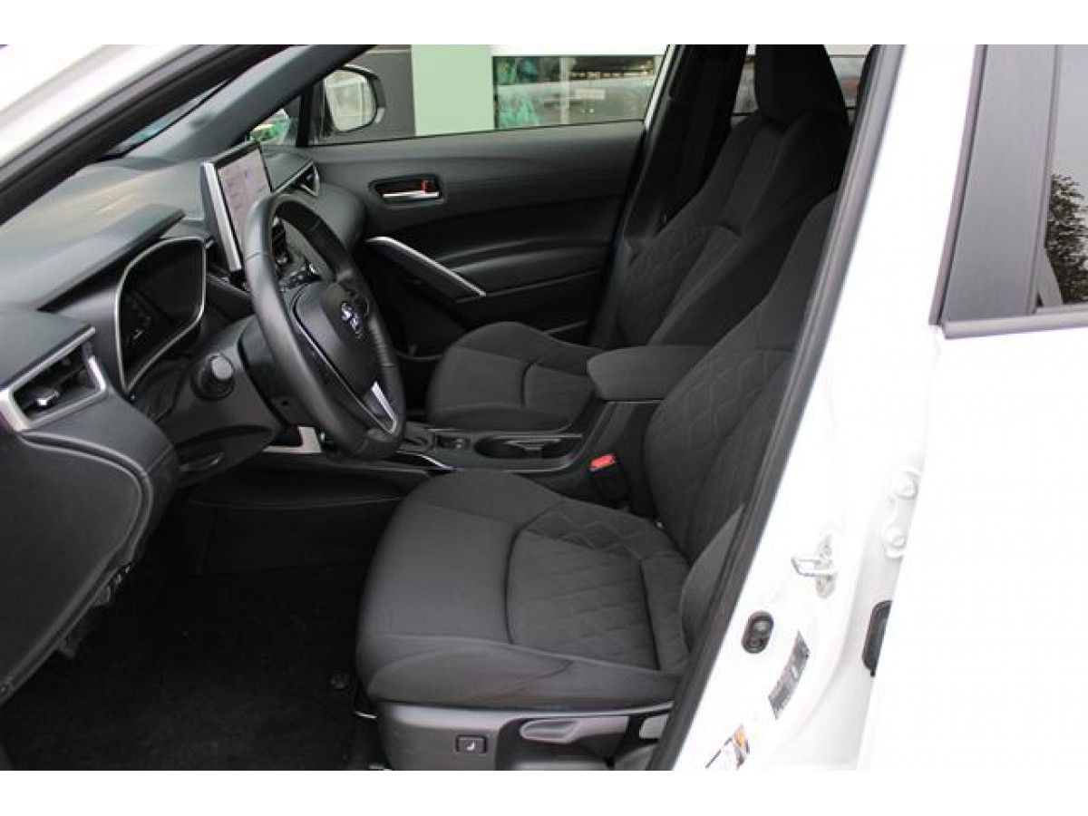 Toyota Corolla Cross 2.0 HEV E-CVT 