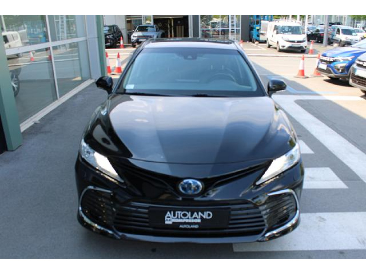 Toyota Camry 2.5 HYBRID CVT 