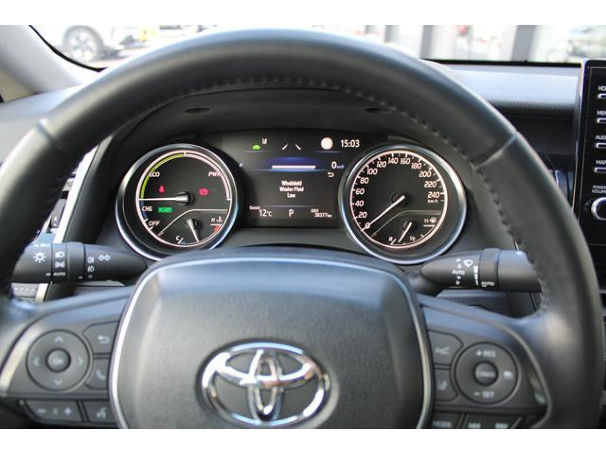 TOYOTA CAMRY 2.5 Hybrid AUT 
