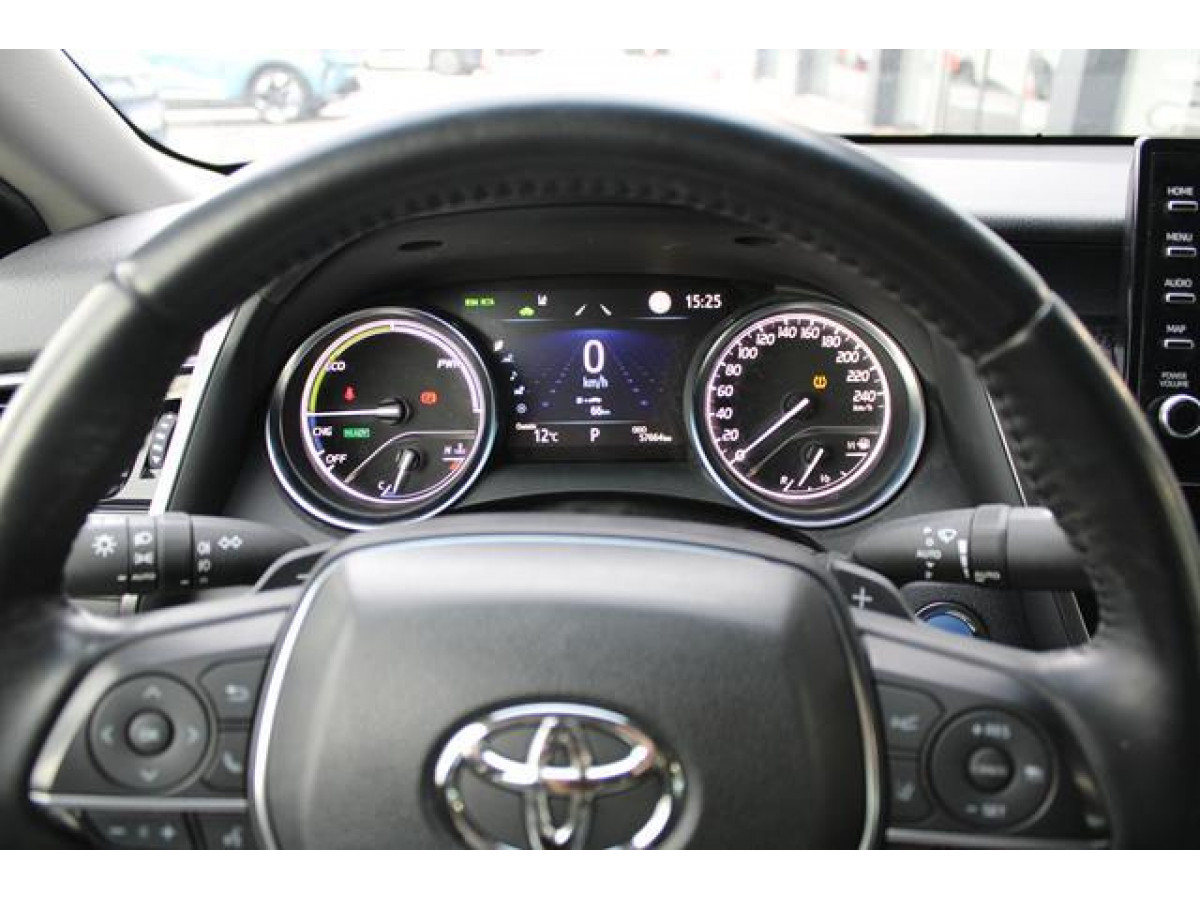 TOYOTA CAMRY 2.5 HYBRID AUT 