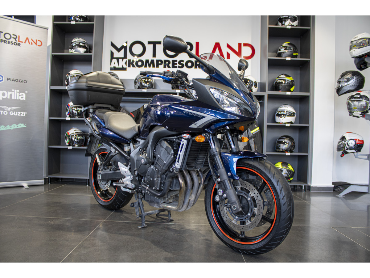 Yamaha FAZER 600 FZ6 S2 