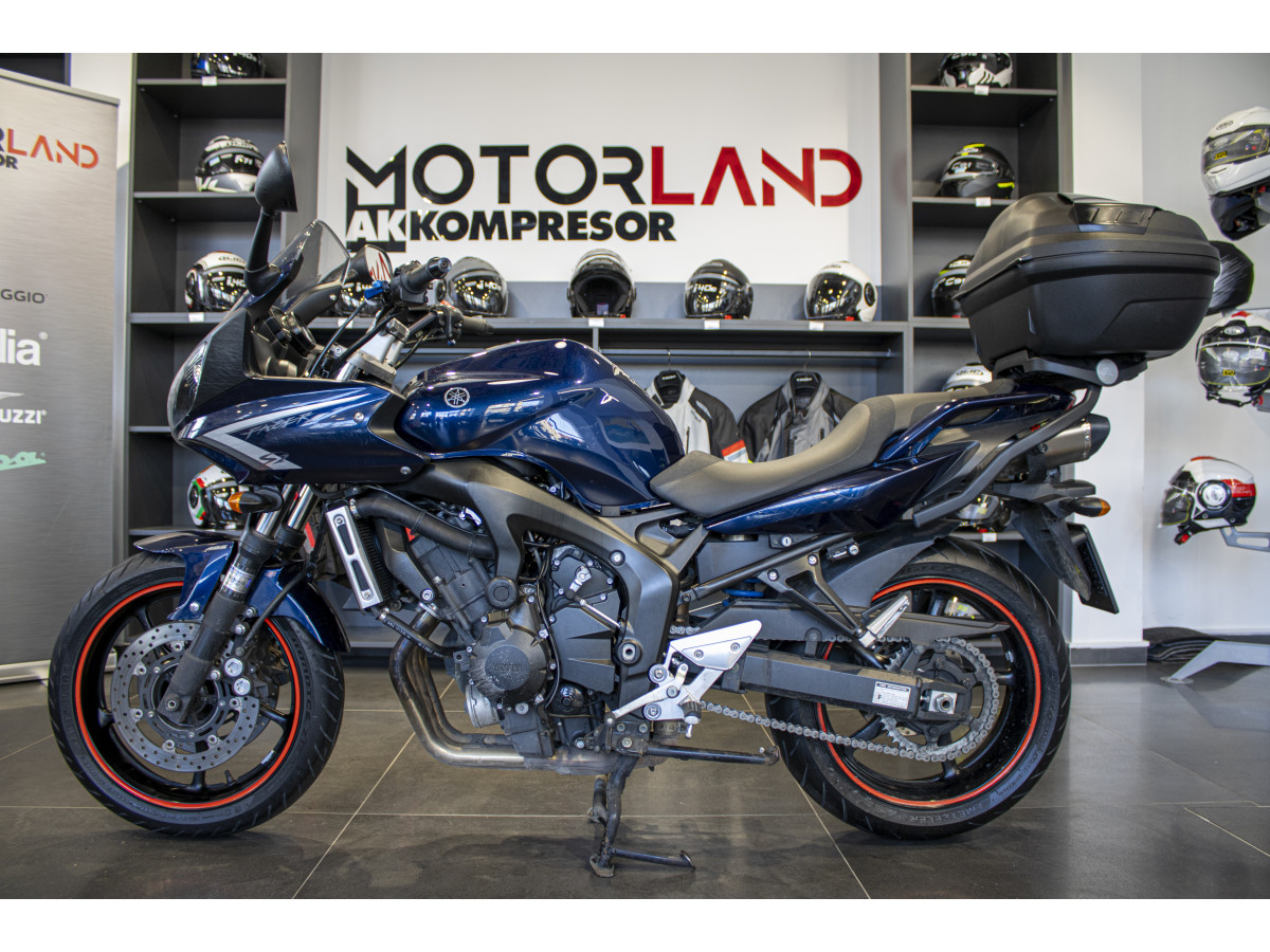 Yamaha FAZER 600 FZ6 S2 