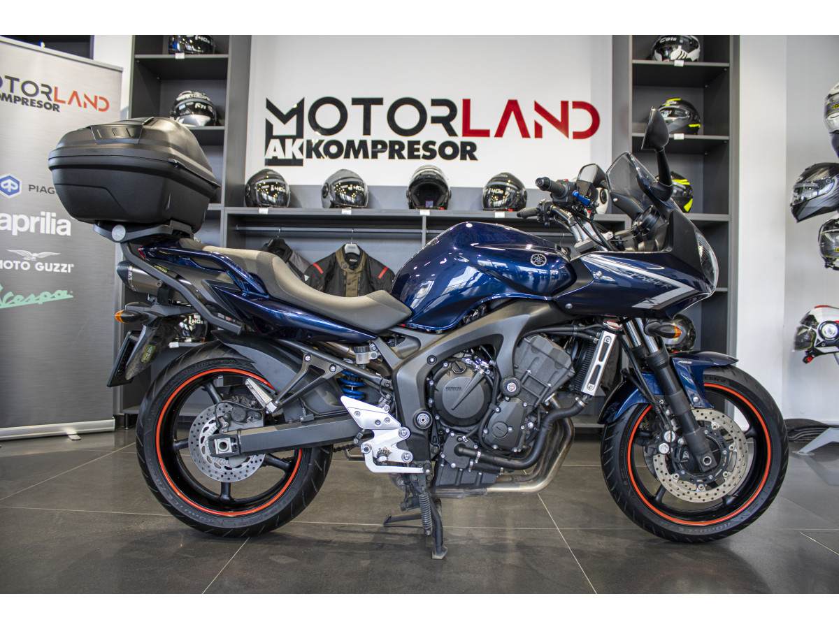 Yamaha FAZER 600 FZ6 S2 