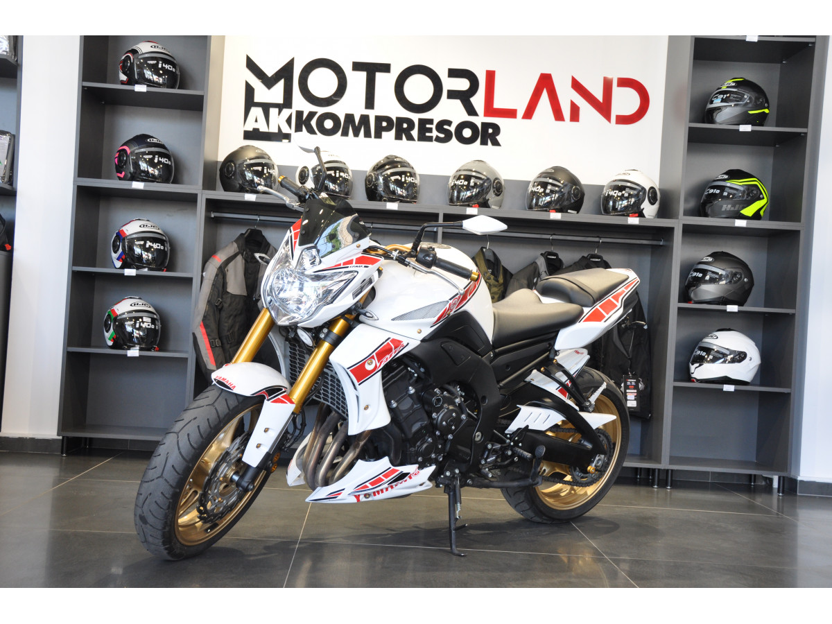 Yamaha FAZER FZ8NA 