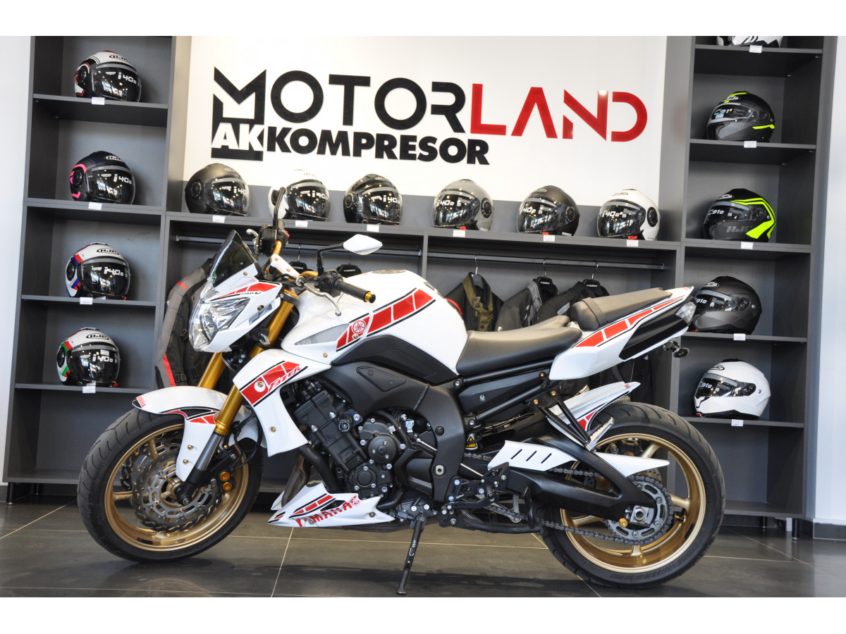 Yamaha FAZER FZ8NA 