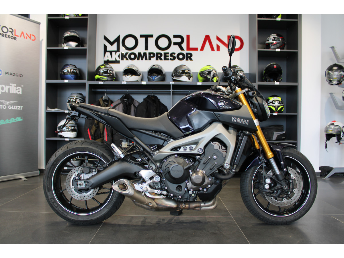 Yamaha MT 09 