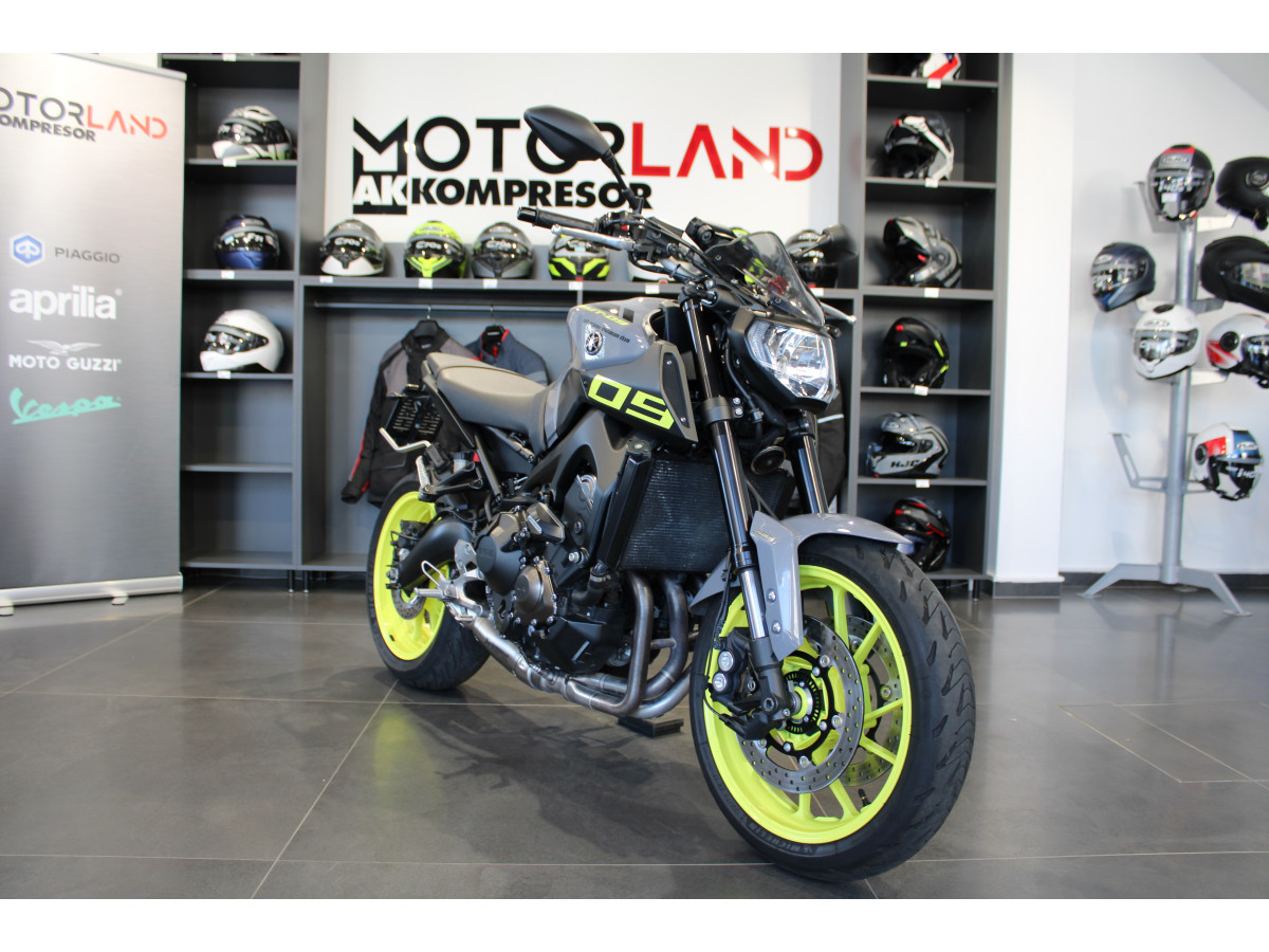 Yamaha MT 09 