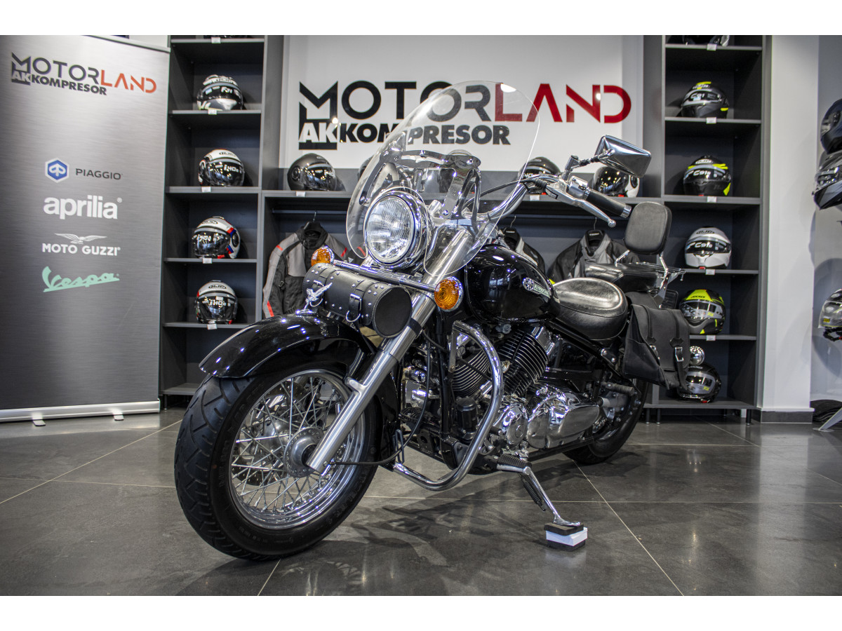 Yamaha DRAGSTAR XVS650A 