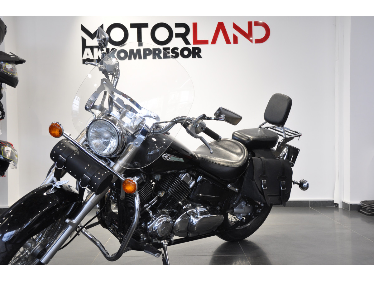Yamaha DRAGSTAR XVS650A 
