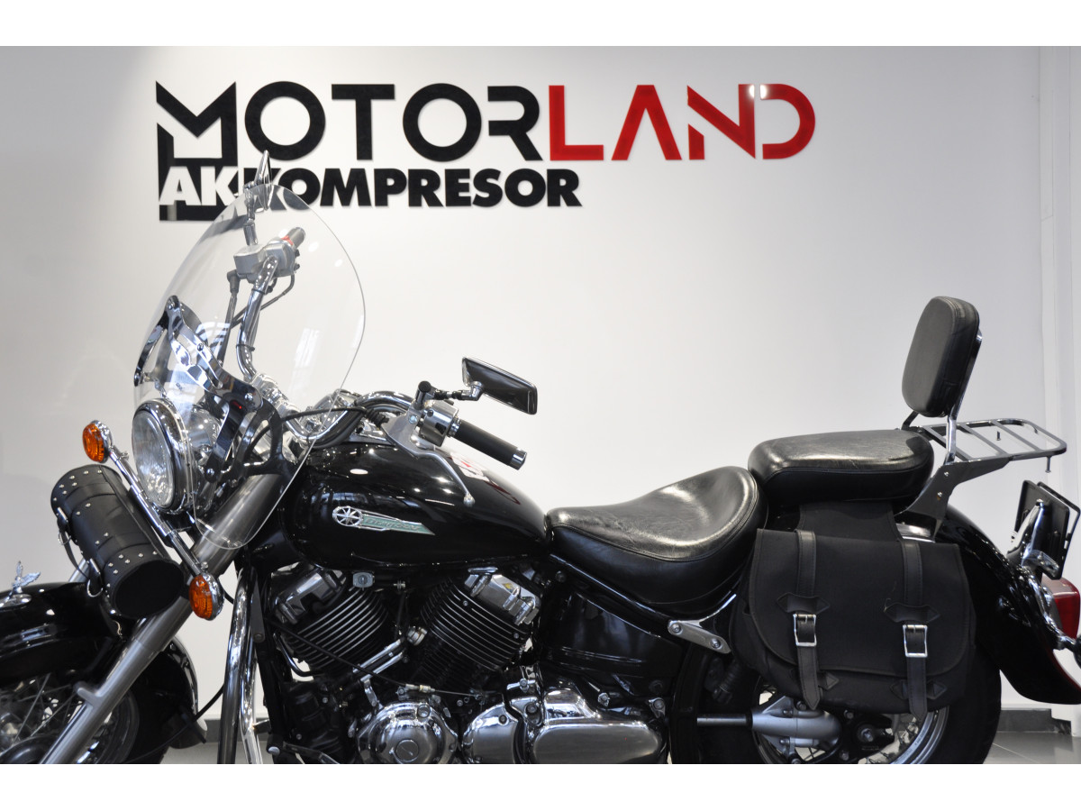 Yamaha DRAGSTAR XVS650A 