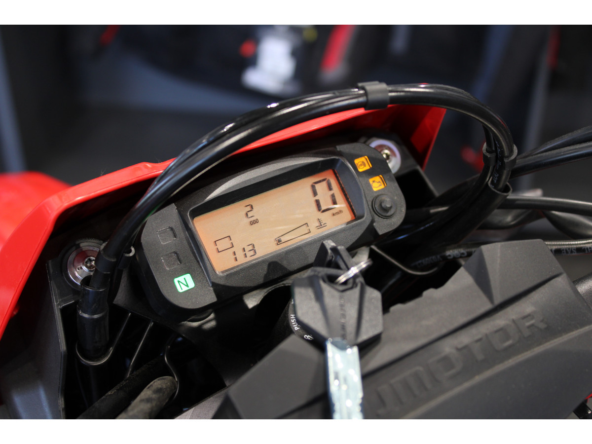 QJMOTOR COV 125 X 