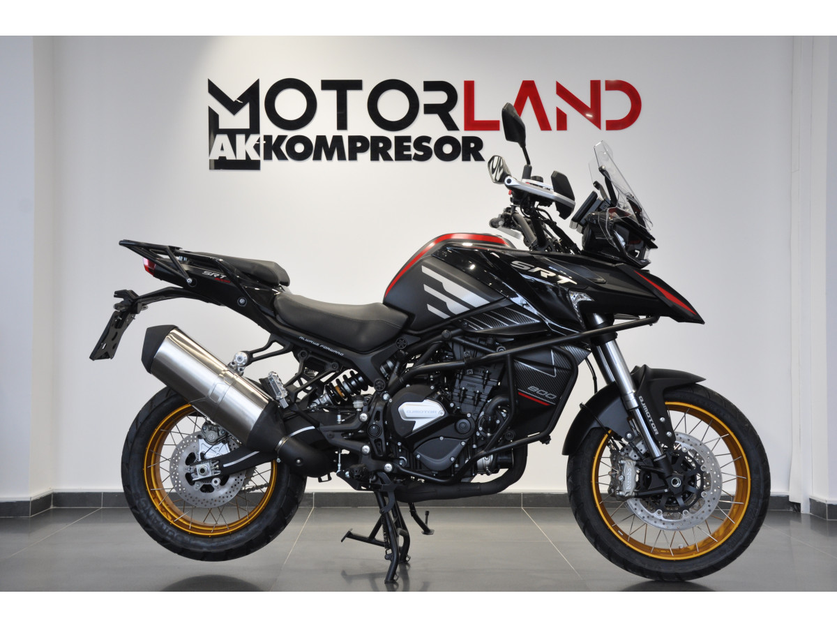 QJMOTOR SRT 800SX 