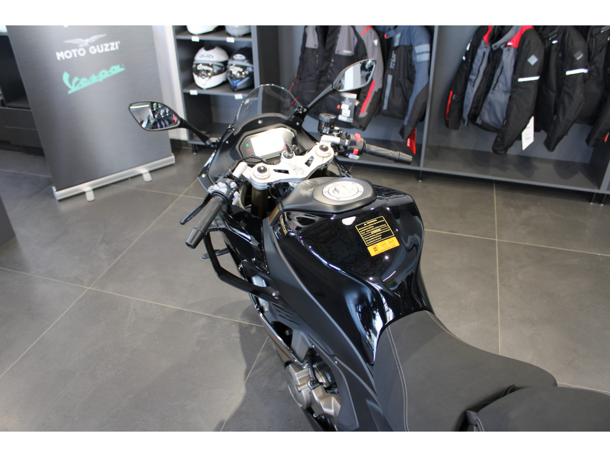 QJMOTOR  SRK 600 RS 